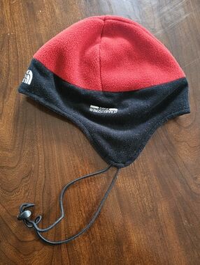 The North Face Gore Windstopper Fleece Earflap Beanie Red Black L